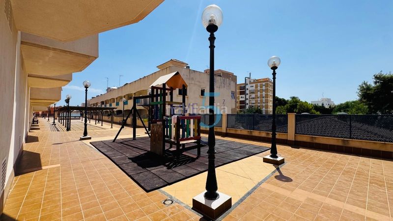 Foto b2621e0d-1298-4c4e-90b9-01c9f95be905. Pis amb aparcament piscina a La Zenia Orihuela