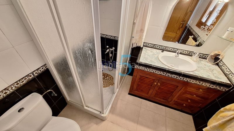 Foto d6260c2c-25a0-4850-8508-3ecf9c716450. Casa amb aparcament a Benijófar
