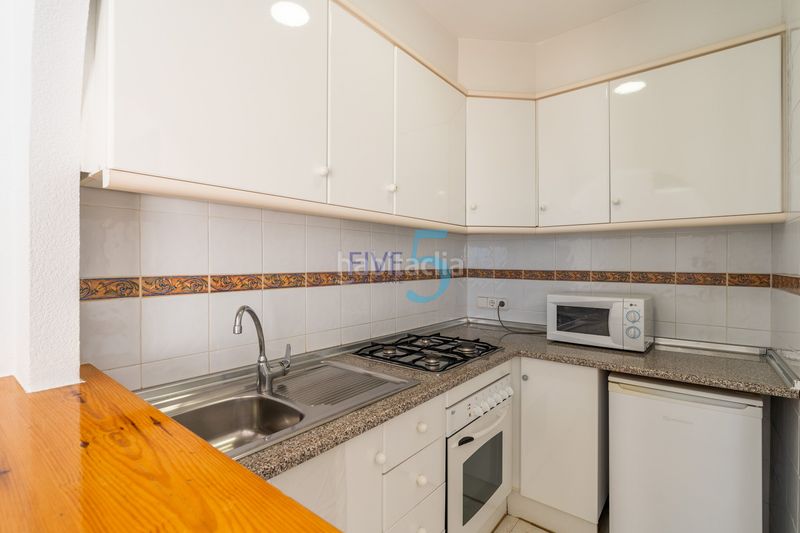 Foto 50704e27-48fb-43d1-b62b-ac1769fa3035. Pis amb piscina a Cometa Calp