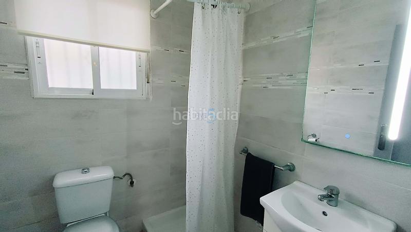 Foto bb107dbe-7545-420f-9e3f-fcd9a997c985. Casa amb piscina a La Zenia Orihuela