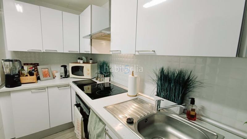 Foto dfd252c5-50b0-453a-9b9f-f597505be183. Casa amb piscina a La Zenia Orihuela