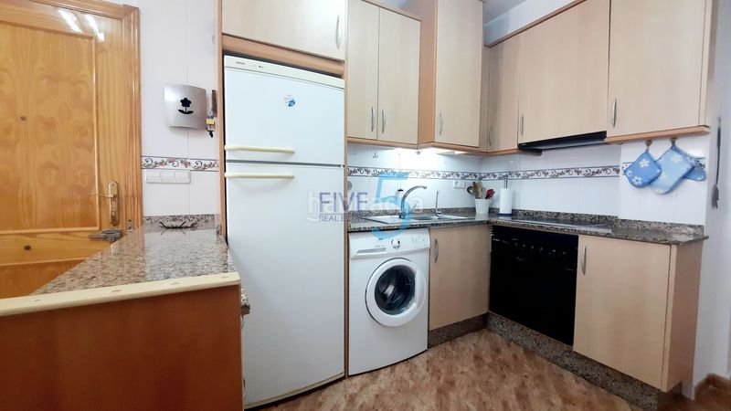 Foto a6d1bbc1-d980-4603-8349-6f1995fdbac1. Pis amb calefacció a Centro Alcázares (Los)