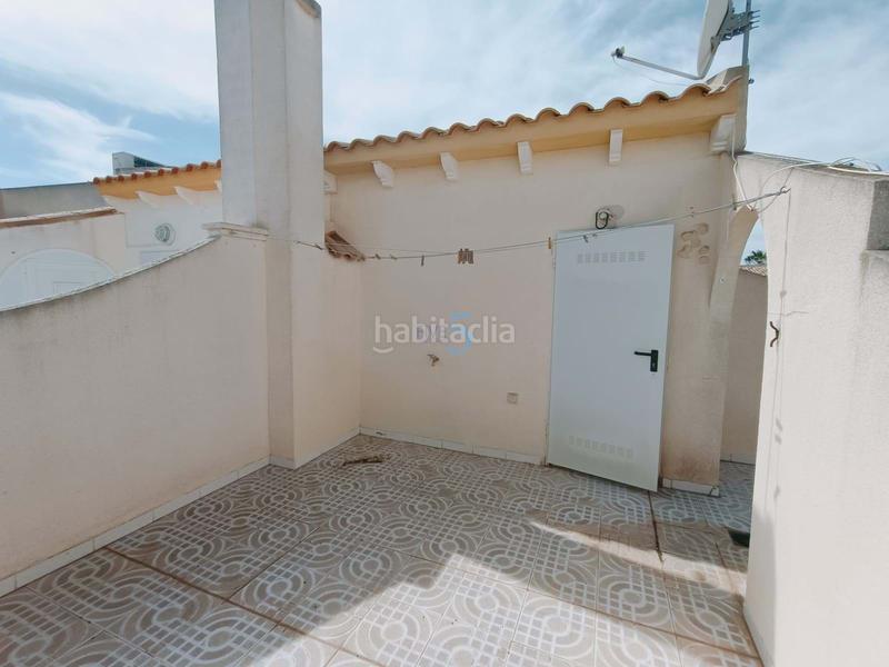 Foto e4500c02-57f3-4b68-b54f-619a972d0d61. Semi detached house with pool in Playa Flamenca Orihuela