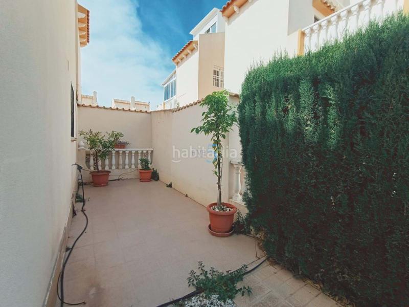 Foto e90e9dbf-bd20-4979-a36b-35bad127f4d4. Semi detached house with pool in Playa Flamenca Orihuela