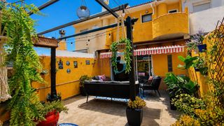 Casa adosada en Zona Carrefour - Urbanizaciones