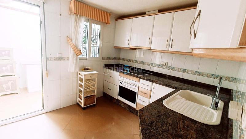 Foto 61fe8e8d-ad8f-4da4-b761-70f8e248a380. Casa con piscina in Lomas de Cabo Roig - Los Dolses Orihuela