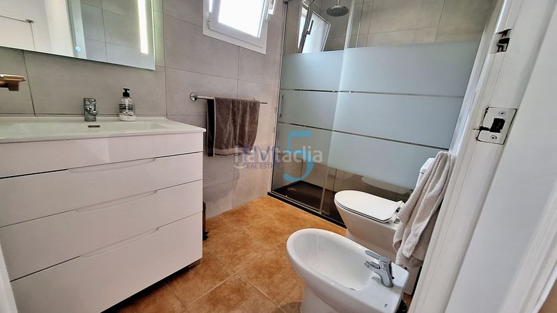 Foto 6c08a1c1-505c-407b-b877-9e6c90f6f2e8. Casa amb aparcament piscina a Los Balcones-Los Altos Torrevieja