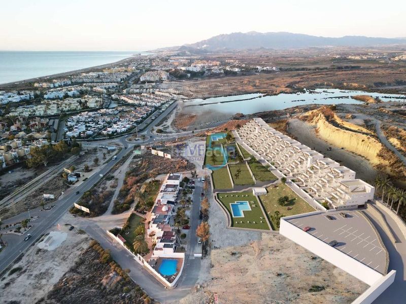 Foto d975ae9b-ebe6-4a26-a50b-ed8040f078c5. Pis amb piscina a Las Salinas Vera