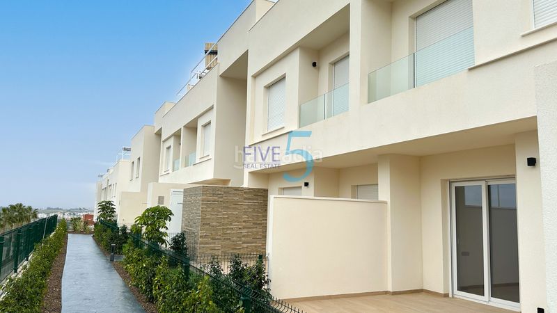 Foto edef215a-ffbc-4858-92ab-aa3801d1ba7c. Pis amb piscina a Algorfa