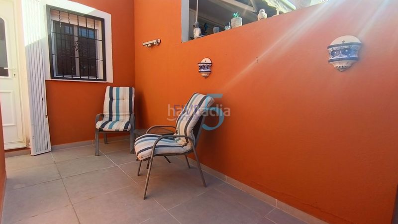 Foto e1f3c8d2-4bb7-4760-8f22-5c2c3c395615. Casa amb calefacció a Daya Nueva