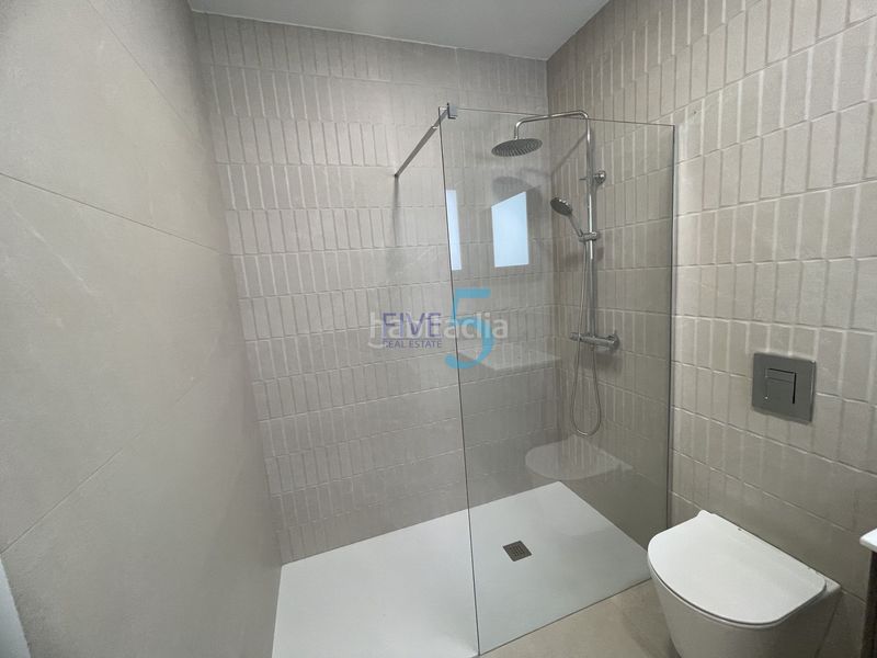 Foto 48d13221-b5f6-4b72-9c1e-f3e29f0313de. Casa a Almoradí