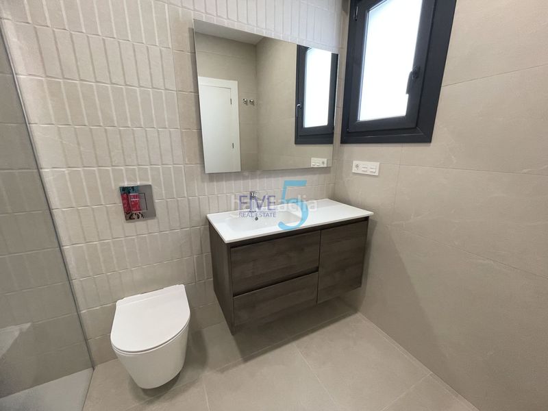 Foto a6360c74-b7a4-4a3a-aa0a-c97221899190. Casa a Almoradí