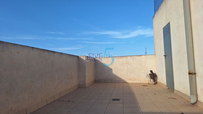 Foto daf6987c-c31f-4014-a127-db502c892ec2. Pis a Almoradí