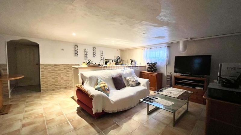 Foto b4960f2b-fd90-4696-bd83-eda56bcc9d26. Casa amb calefacció aparcament piscina a Zona Carrefour - Urbanizaciones Torrevieja