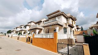 Reihenhaus  Calle castillo de la torre grosa  playa golf  lomas de cabo roig