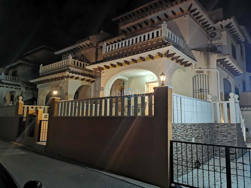 Foto a1a44872-df26-49f4-a207-a2cce39f1932. Reihenhaus mit pool in Lomas de Cabo Roig - Los Dolses Orihuela