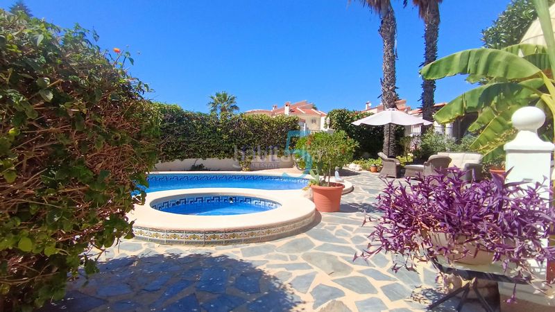 Foto 0a73a987-c476-4409-af94-bb431e01318b. Casa amb calefacció piscina a Lo Pepín Rojales