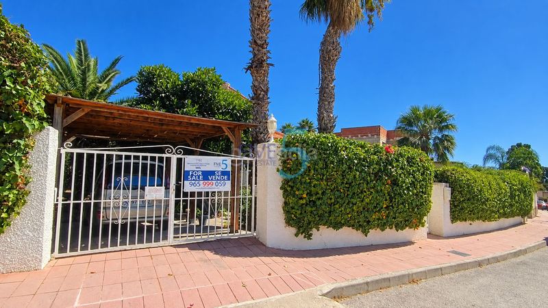 Foto 55e2645e-0a5e-40b8-8c53-8c5250c72202. Casa amb calefacció piscina a Lo Pepín Rojales