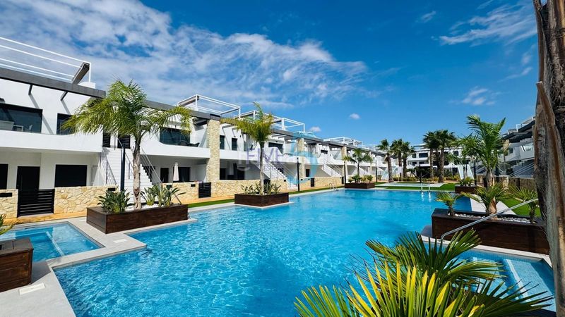 Foto 1b08d47b-7a5b-4064-bbc3-3c7e23142a6e. Etagenwohnung mit parking pool in Zeniamar - Horizonte - La Campana Orihuela