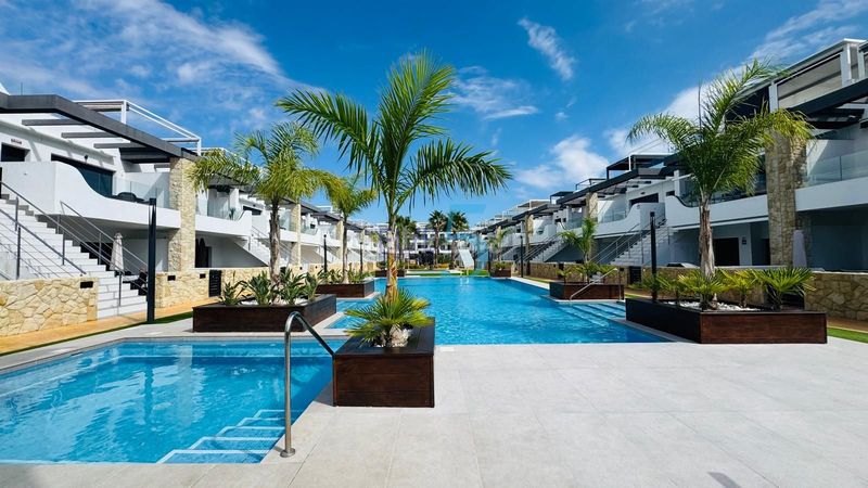 Foto 89fb6ce2-0a9a-4a7b-85e5-e82a7e83316c. Etagenwohnung mit parking pool in Zeniamar - Horizonte - La Campana Orihuela