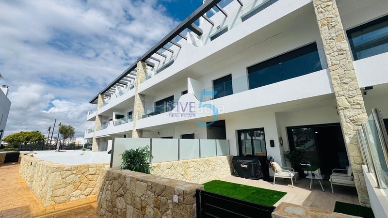 Foto c77c64a6-638b-4e6e-b377-b8f552b1a7d0. Etagenwohnung mit parking pool in Zeniamar - Horizonte - La Campana Orihuela