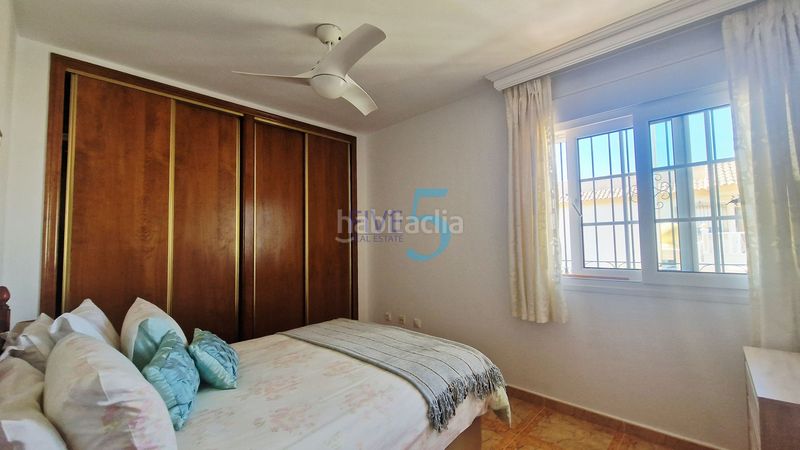 Foto e19c8f94-10b0-487f-9b4f-fa8eabd76bc9. Piso apartamento superior de 2 dormitorios bellamente presentado en sol golf, villamartín, con piscina común, aparcamiento privado y un en Orihuela