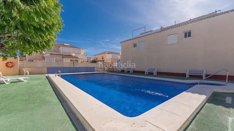 Foto 12b7b8a3-8995-471f-a2df-f4cd0b12597b. Maison avec piscine dans Playa Flamenca Orihuela