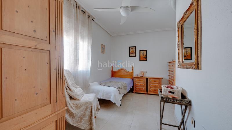 Foto 6921cd96-b6fb-46b8-8e35-0c6f544d4021. Maison avec piscine dans Playa Flamenca Orihuela