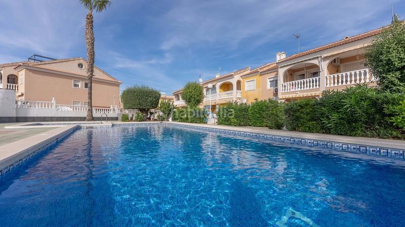 Foto 42c81ecf-3617-4545-b8f5-42a878c6be52. Pis amb calefacció piscina a Rojales