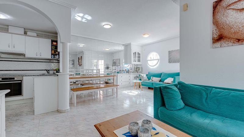 Foto ebb93472-9f99-474c-84a5-7f7f82d30338. Appartement avec piscine dans Los Balcones-Los Altos Torrevieja