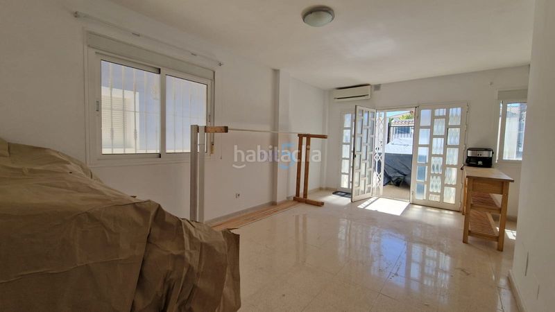 Foto 685e96a8-8449-4441-a6ec-8ec2d1ed2826. Casa adossada amb calefacció aparcament piscina a Rojales