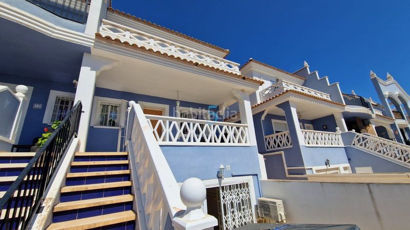 Foto 8d839b87-7dd8-4461-9810-0695f77bf7d9. Casa adossada amb calefacció aparcament piscina a Rojales