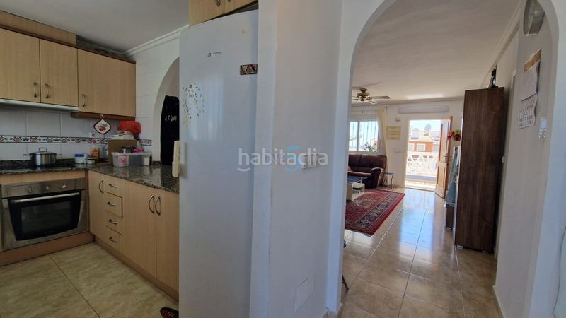 Foto b9ab2ab7-4954-4db7-a495-807e028f5f7b. Casa adossada amb calefacció aparcament piscina a Rojales