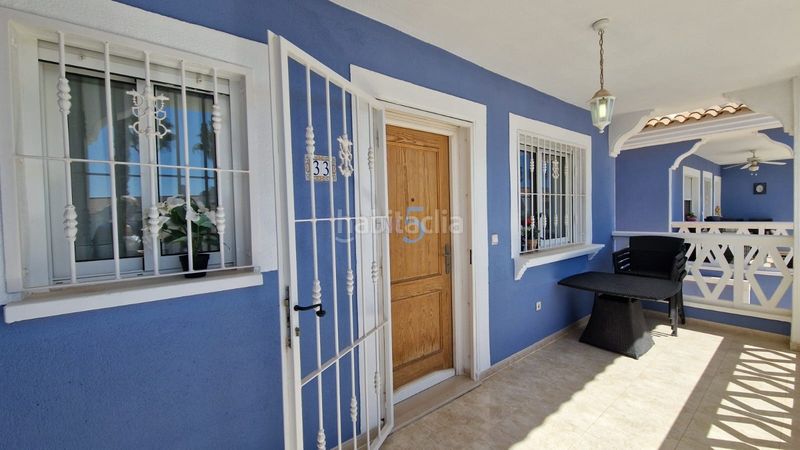 Foto f63b6bfa-65e8-40c4-9e96-5fd7e93c6213. Casa adossada amb calefacció aparcament piscina a Rojales