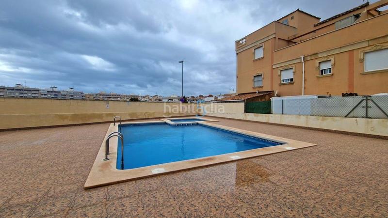 Foto 9d924093-63ad-44f1-afa4-ecb3ee9e4b7d. Flat with heating pool in nueva Torrevieja Torrevieja