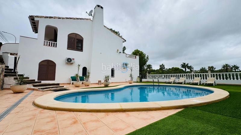 Foto 31fc8bd8-e00d-42ed-a25d-be34d3867b98. House with pool in Villamartín-Las Filipinas Orihuela