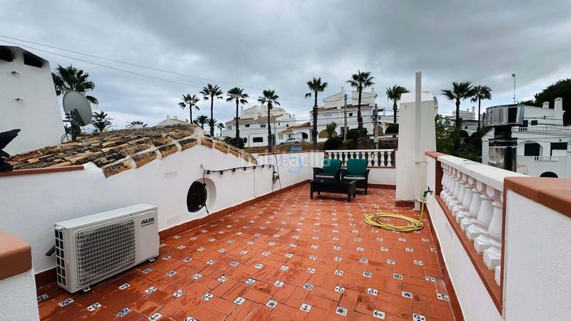 Foto aac394be-27ef-4763-a60e-4f15f225e682. House with pool in Villamartín-Las Filipinas Orihuela