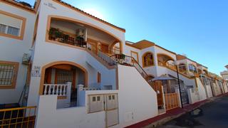 Pis  Calle rio rodano. Fantástico apartamento de 2 dormitorios en planta alta, orientad