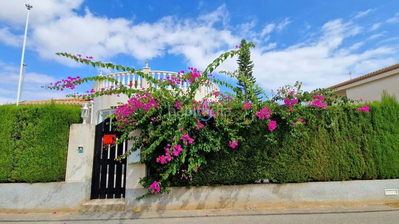 Foto d08a4245-7c93-4a4b-9b0c-1abe66414137. House with heating pool in Playa Flamenca Orihuela