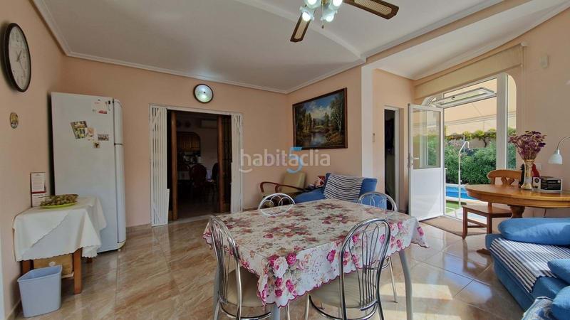 Foto fc102b92-32bc-4bc8-9024-b6a733483c40. House with heating pool in Playa Flamenca Orihuela