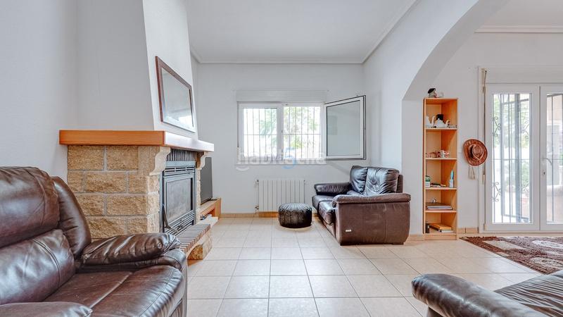 Foto 8a606f9d-6e18-4174-a00b-bbcd693ddb64. House with heating pool in Gea y Truyols Murcia