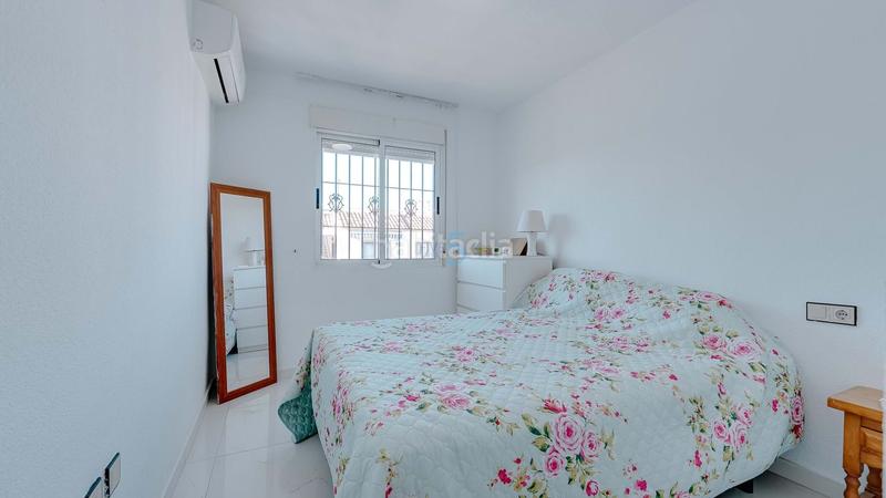 Foto 68b180a0-20ea-4e75-84b9-c340196811bb. Etagenwohnung mit pool in Zona Carrefour - Urbanizaciones Torrevieja