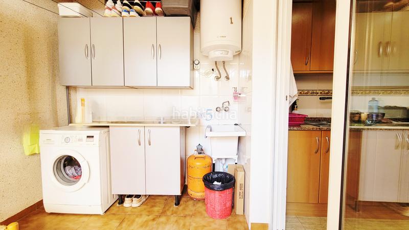 Foto 89d91062-45ec-4ead-bf72-7290a0b13ad5. Casa adossada amb aparcament a Roda San Javier