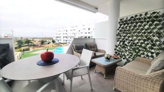 Pis  Avenida manuel frutos llamazares. Apartamento casi nuevo de 2 dormitorios y 2 baños en el primer p