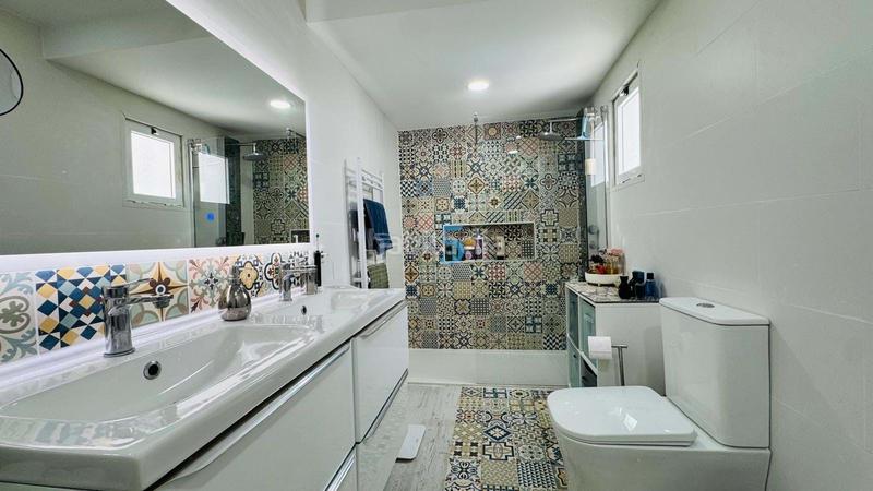 Foto 4ac4fd2c-c9f4-49ac-965a-07e295082952. Casa a schiera con piscina in Villamartín-Las Filipinas Orihuela