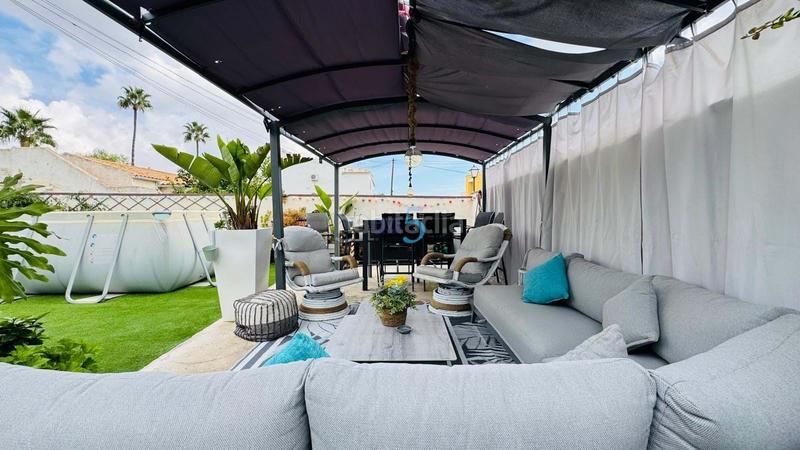 Foto 71977d10-2349-4766-9eed-80bf6bbcc4d1. Reihenhaus mit pool in Villamartín-Las Filipinas Orihuela