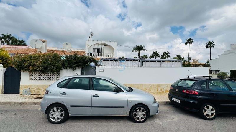 Foto d8fc34b9-8bb5-47b3-b8cc-e76c1381dbf5. Reihenhaus mit pool in Villamartín-Las Filipinas Orihuela