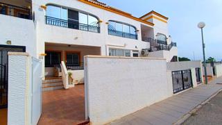 Flat  Calle albaricoquero. Hermoso apartamento en planta baja de 2 dormitorios con orientac