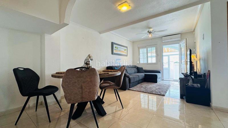 Foto 572d0c38-492a-4367-9859-3e4b95088471. Reihenhaus mit pool in Playa Flamenca Orihuela