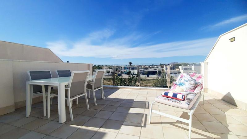 Foto 3035764a-3c18-4c93-9a5b-99577bedf87e. Casa amb calefacció piscina a Centro Alcázares (Los)